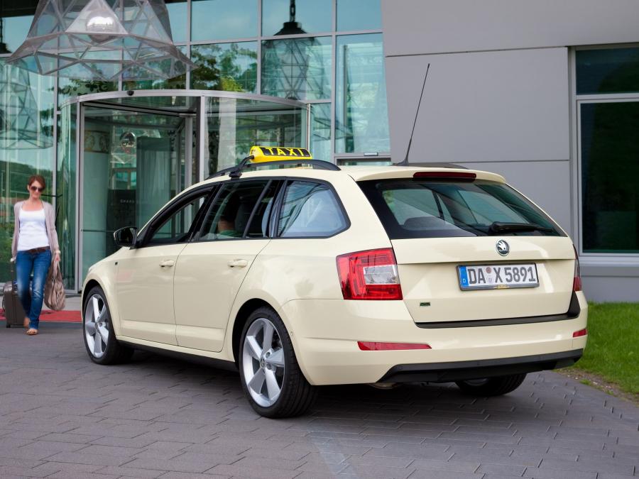  Skoda Octavia Combi Taxi 2013 года  (фото 3 из 4)